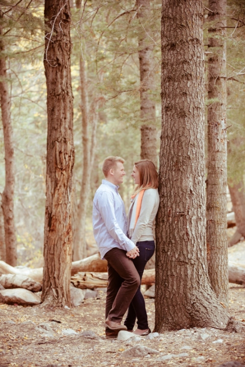 EK-Studios-Utah-Wedding-Photographers-Engagements-in-the-mountains023-Blog(pp_w480_h720)