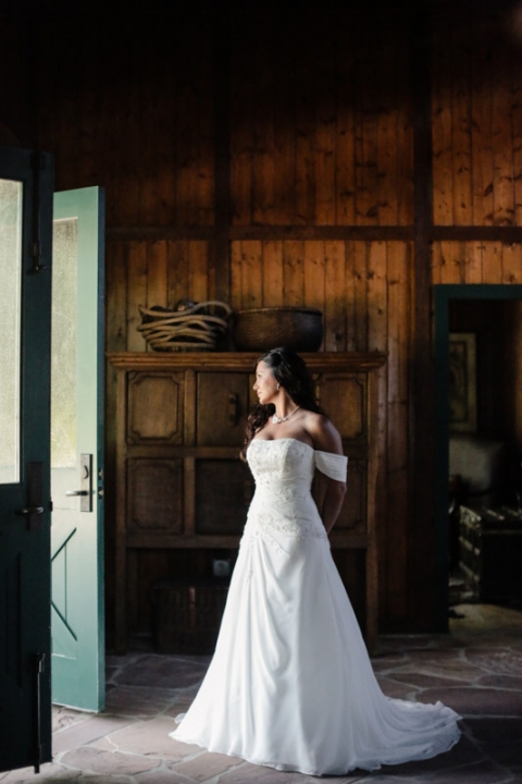 EK-Studios-Utah-Wedding-Photographers-red-cliff-ranch-heber-bridals-with-horse001-Blog(pp_w480_h720)