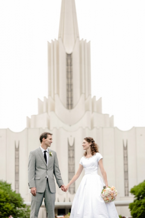 EK-Studios-Wedding-Photographer-Jordan-River-Temple-Wedding-Lion-house-reception017-Blog(pp_w480_h720)