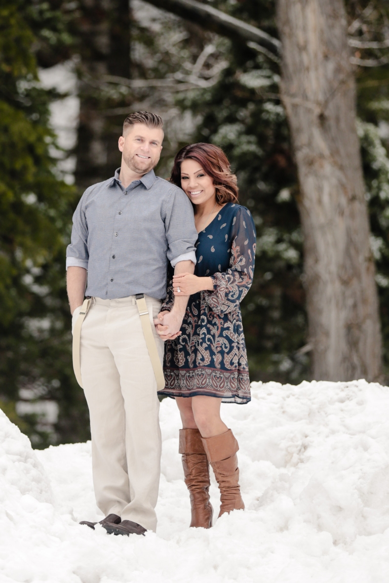 EK-Studios-Utah-Wedding-Photographers-Winter-engagements001-Blog(pp_w768_h1152)
