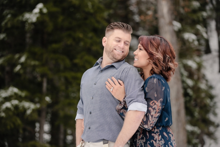 EK-Studios-Utah-Wedding-Photographers-Winter-engagements002-Blog(pp_w768_h512)