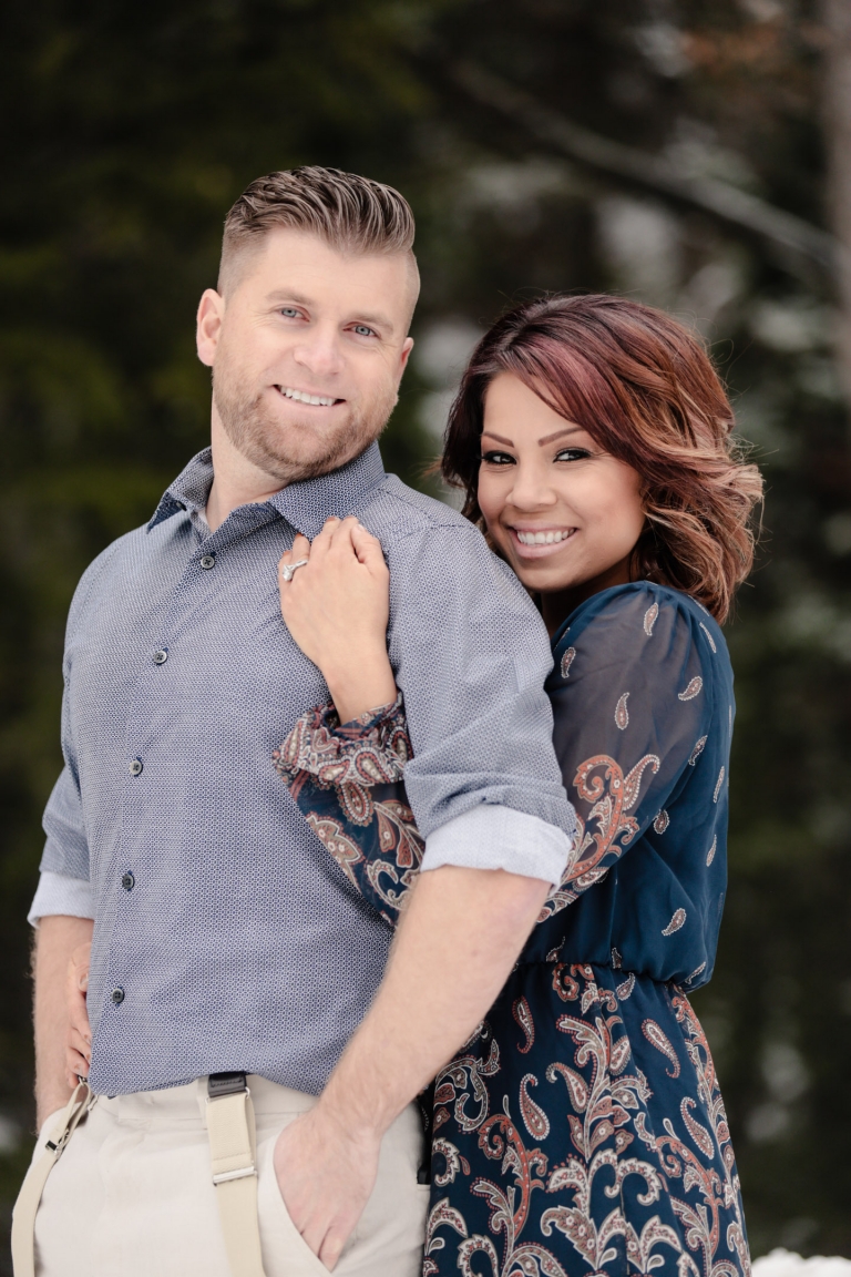 EK-Studios-Utah-Wedding-Photographers-Winter-engagements006-Blog(pp_w768_h1152)