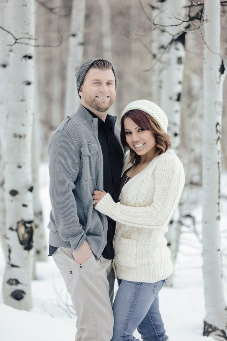 EK-Studios-Utah-Wedding-Photographers-Winter-engagements022-Blog(pp_w768_h1152)