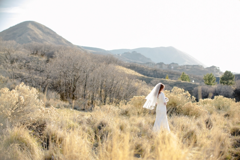 EK-Studios-Utah-Wedding-Photographers-Draper-Temple-Wedding-Bridals008-Blog(pp_w768_h512)