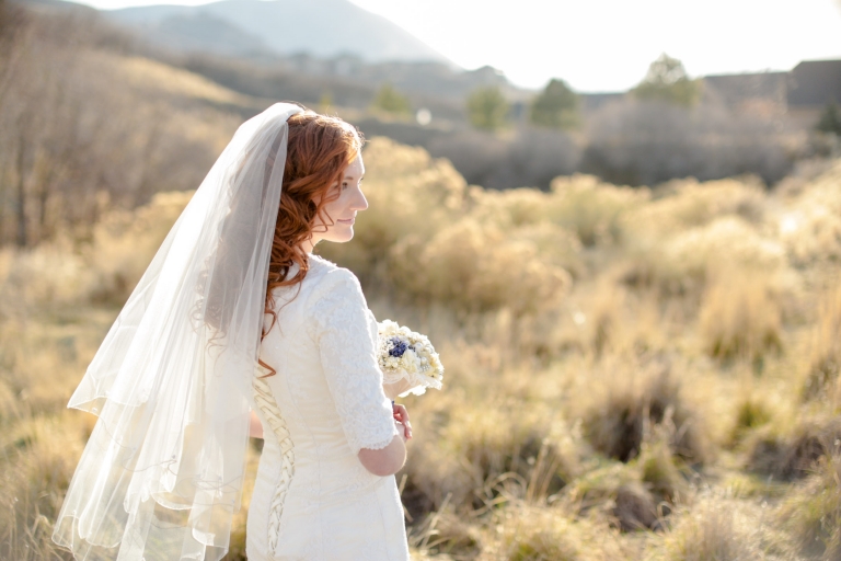 EK-Studios-Utah-Wedding-Photographers-Draper-Temple-Wedding-Bridals010-Blog(pp_w768_h512)