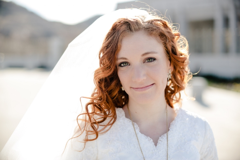 EK-Studios-Utah-Wedding-Photographers-Draper-Temple-Wedding-Bridals016-Blog(pp_w768_h512)