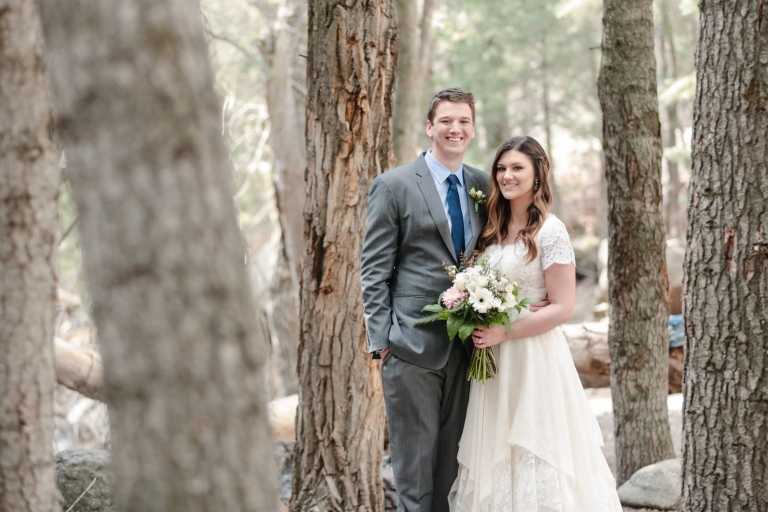 EK-Studios-Utah-Wedding-Photographers-Vintage-Wedding-Dress-Mountain-bridals024-Blog(pp_w768_h512)