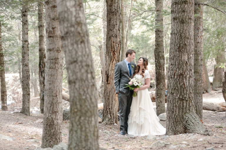 EK-Studios-Utah-Wedding-Photographers-Vintage-Wedding-Dress-Mountain-bridals029-Blog(pp_w768_h512)