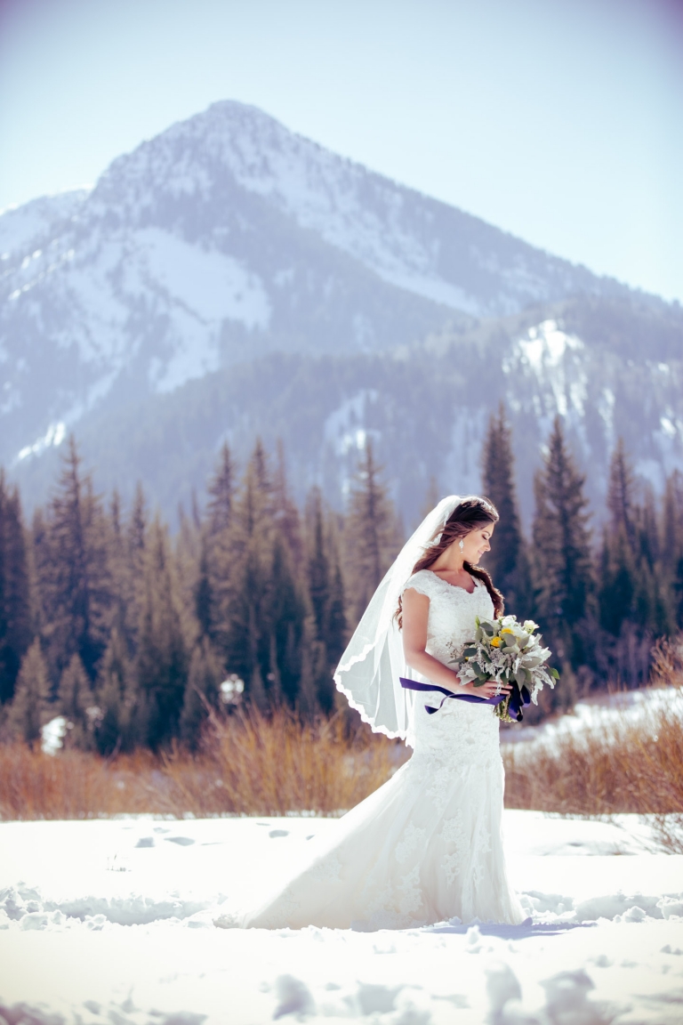 EK-Studios-Utah-Wedding-Photographers-Mountain-Bridals-UT015-Blog(pp_w768_h1152)