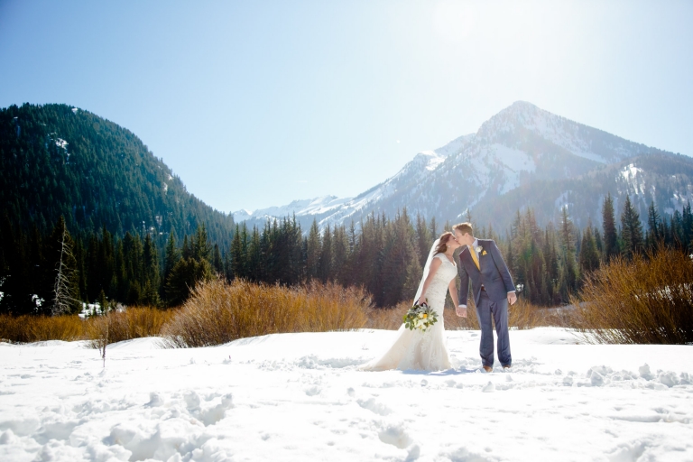 EK-Studios-Utah-Wedding-Photographers-Mountain-Bridals-UT016-Blog(pp_w768_h512)