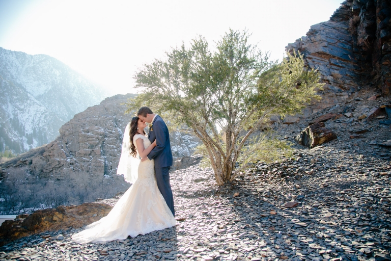 EK-Studios-Utah-Wedding-Photographers-Mountain-Bridals-UT040-Blog(pp_w768_h512)
