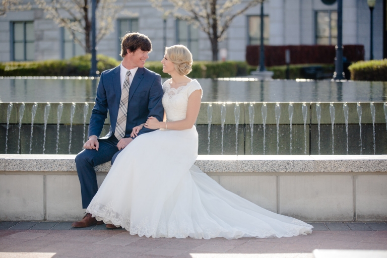 EK-Studios-Utah-Wedding-Photographers-Classy-Bridals-lace-dress-blossoms-spring010-Blog(pp_w768_h512)