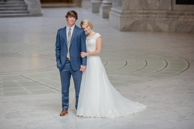 EK-Studios-Utah-Wedding-Photographers-Classy-Bridals-lace-dress-blossoms-spring045-Blog(pp_w768_h512)