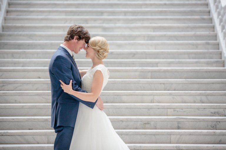 EK-Studios-Utah-Wedding-Photographers-Classy-Bridals-lace-dress-blossoms-spring048-Blog(pp_w768_h512)