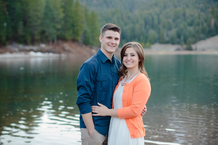 Engagements-Jenna-Matt-Utah-Wedding-Photographers-EK-Studios-Photo-Video-028(pp_w768_h512)