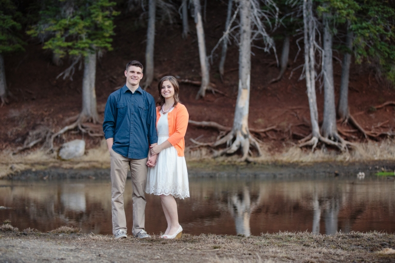Engagements-Jenna-Matt-Utah-Wedding-Photographers-EK-Studios-Photo-Video-032(pp_w768_h512)