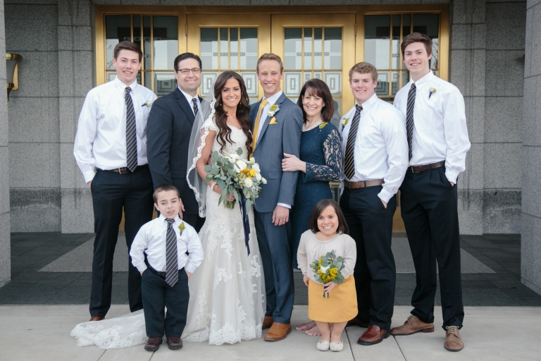 Wedding-Alyssa-Russell-draper-temple-wedding-sleepy-ridge-reception-Utah-Wedding-Photographers-EK-Studios-Photo-Video-010(pp_w768_h512)