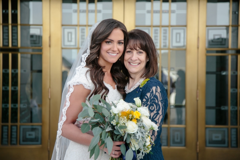 Wedding-Alyssa-Russell-draper-temple-wedding-sleepy-ridge-reception-Utah-Wedding-Photographers-EK-Studios-Photo-Video-012(pp_w768_h512)