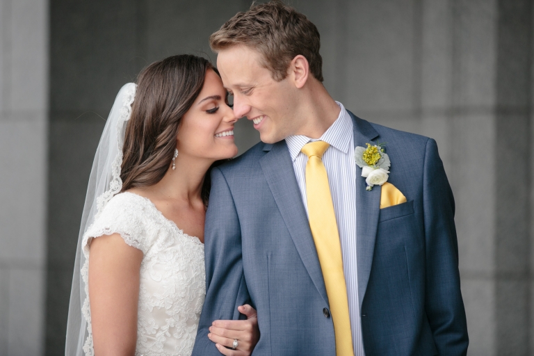 Wedding-Alyssa-Russell-draper-temple-wedding-sleepy-ridge-reception-Utah-Wedding-Photographers-EK-Studios-Photo-Video-018(pp_w768_h512)