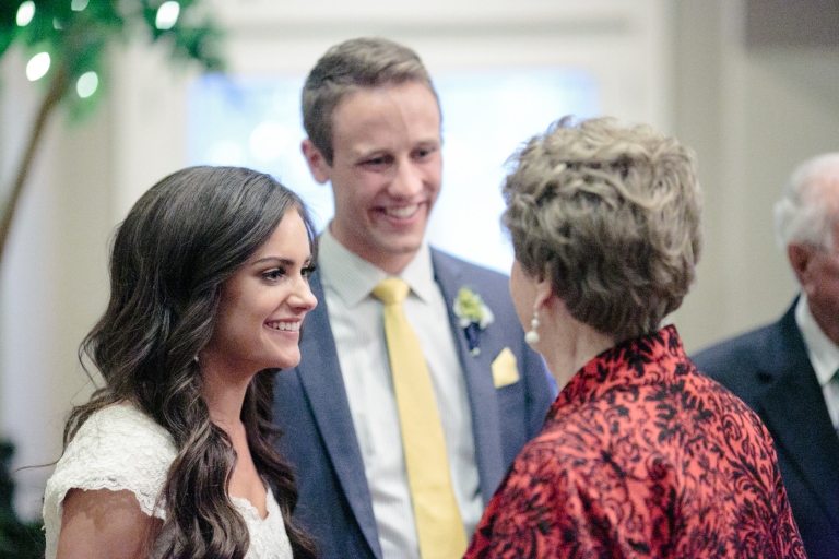 Wedding-Alyssa-Russell-draper-temple-wedding-sleepy-ridge-reception-Utah-Wedding-Photographers-EK-Studios-Photo-Video-045(pp_w768_h512)