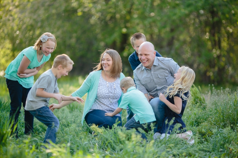 Peterson-family-Family-Photographer-utah-Utah-Wedding-Photographers-EK-Studios-Photo-Video-004(pp_w768_h512)