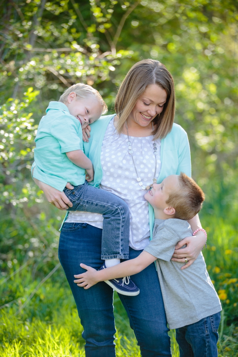 Peterson-family-Family-Photographer-utah-Utah-Wedding-Photographers-EK-Studios-Photo-Video-010(pp_w768_h1152)