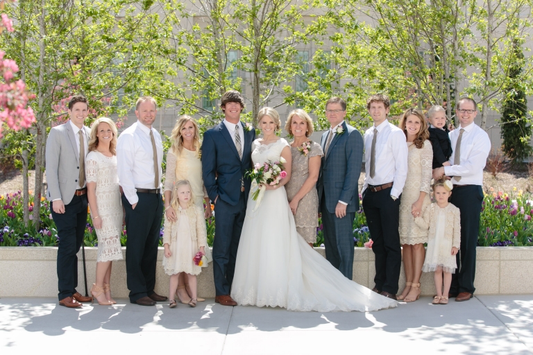 EK-Studios-Utah-Wedding-Photographers-Ogden-Temple-wedding012-Blog(pp_w768_h512)