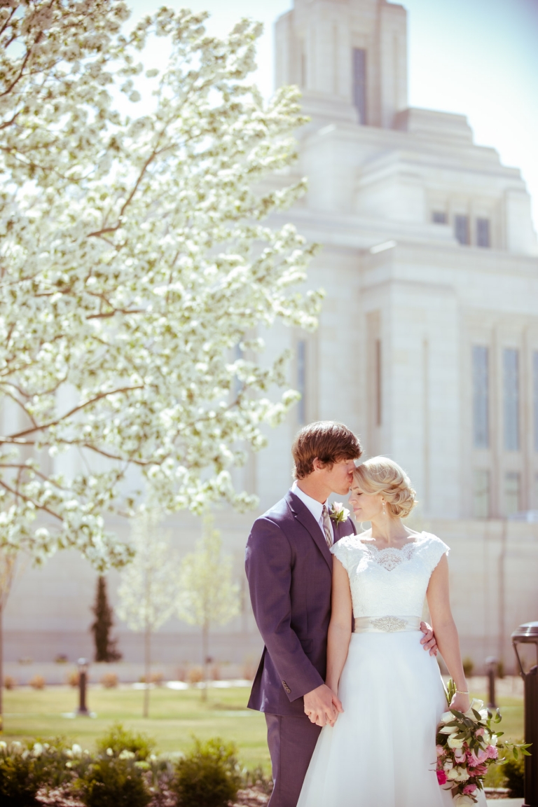 EK-Studios-Utah-Wedding-Photographers-Ogden-Temple-wedding018-Blog(pp_w768_h1152)
