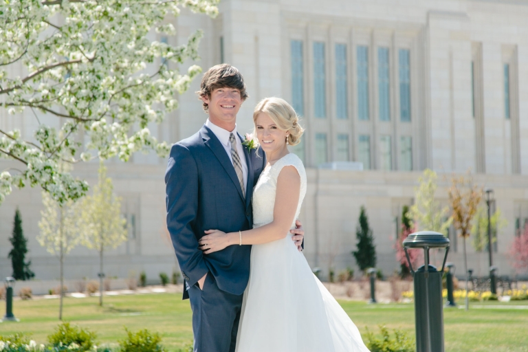 EK-Studios-Utah-Wedding-Photographers-Ogden-Temple-wedding020-Blog(pp_w768_h512)