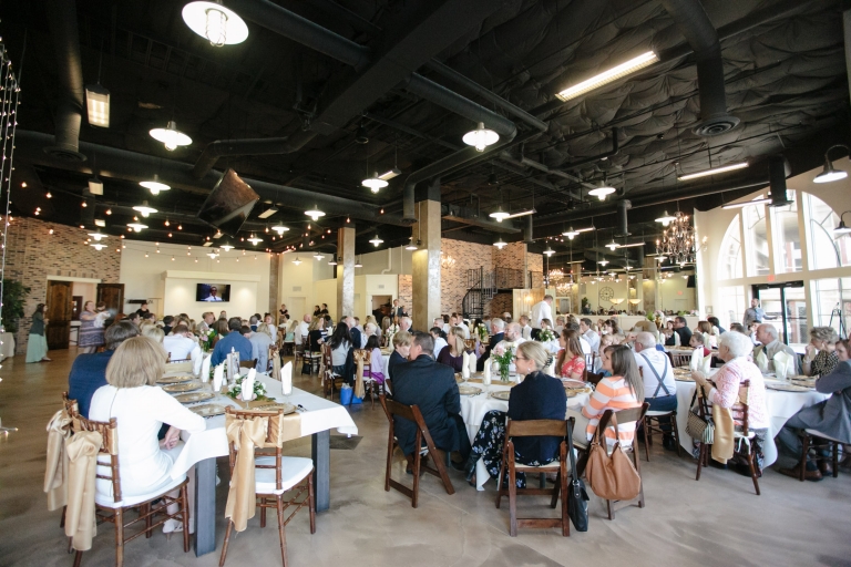 EK-Studios-Utah-Wedding-Photographers-Ogden-Temple-wedding036-Blog(pp_w768_h512)