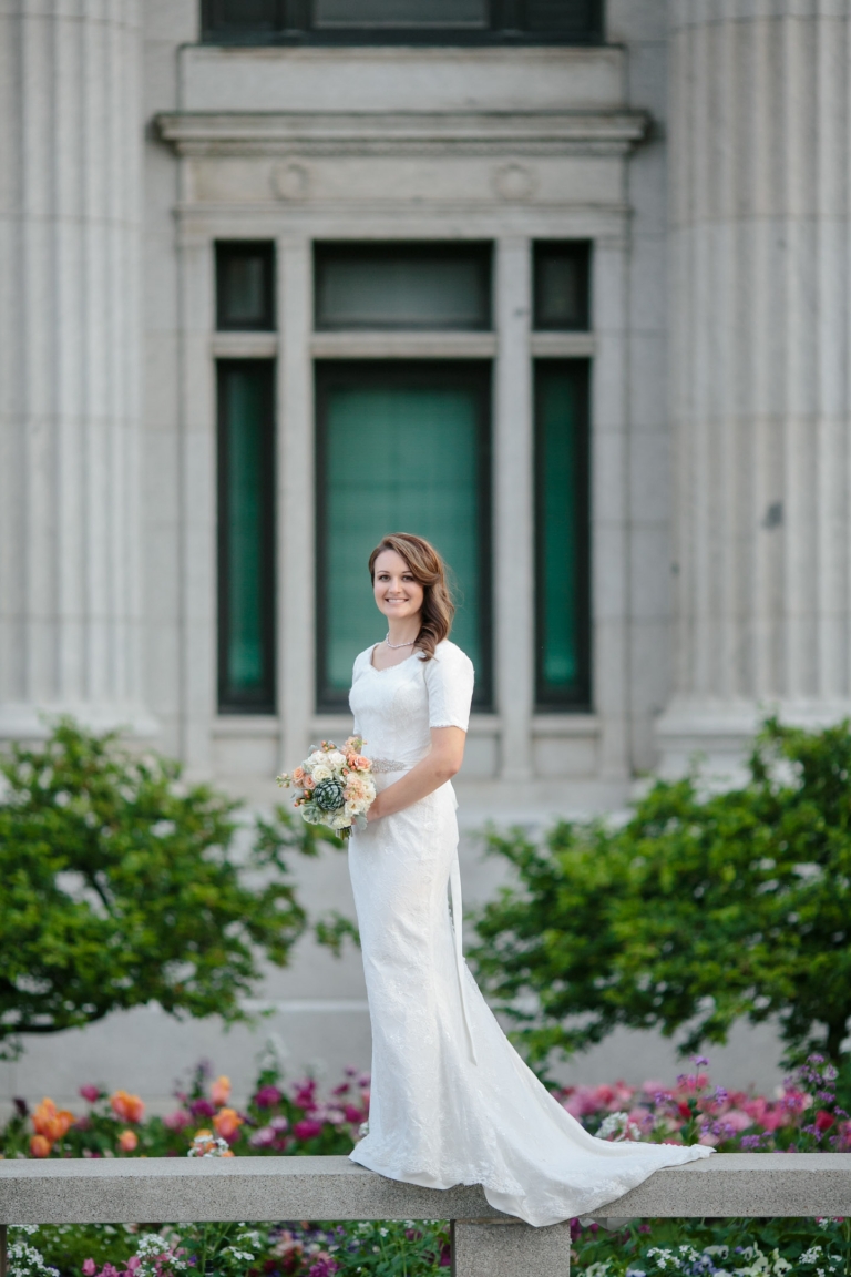 EK-Studios-Utah-Wedding-Photographers-Salt-Lake-Temple-Bridals-Utah-photography005-Blog(pp_w768_h1152)