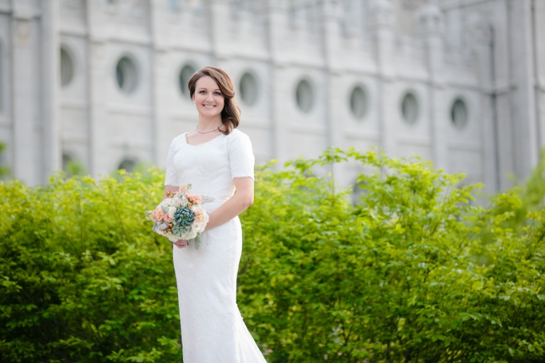 EK-Studios-Utah-Wedding-Photographers-Salt-Lake-Temple-Bridals-Utah-photography008-Blog(pp_w768_h512)