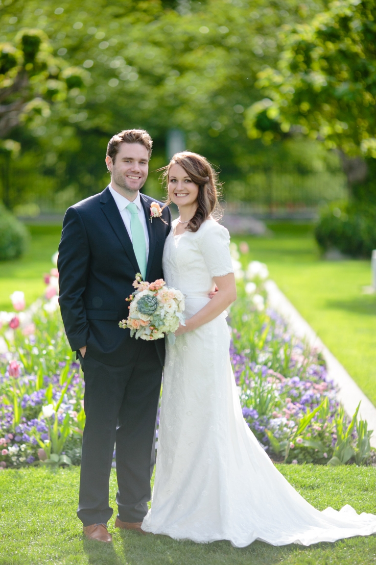 EK-Studios-Utah-Wedding-Photographers-Salt-Lake-Temple-Bridals-Utah-photography012-Blog(pp_w768_h1152)