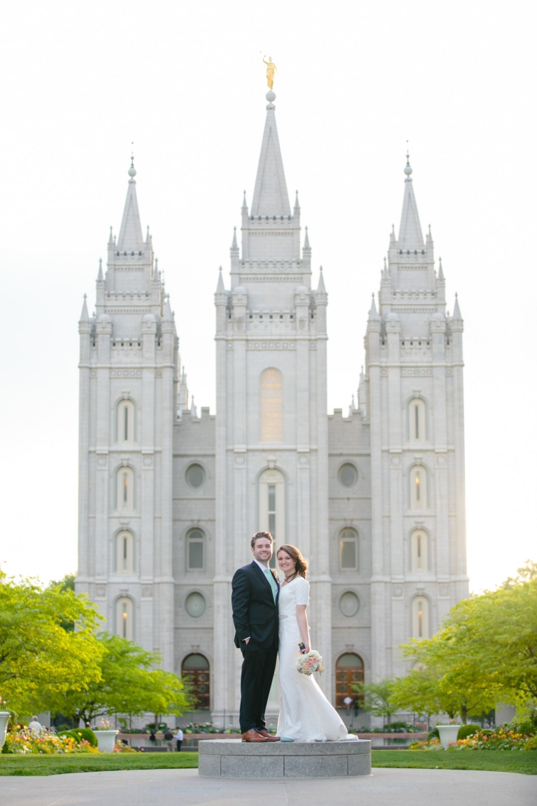 EK-Studios-Utah-Wedding-Photographers-Salt-Lake-Temple-Bridals-Utah-photography017-Blog(pp_w768_h1152)