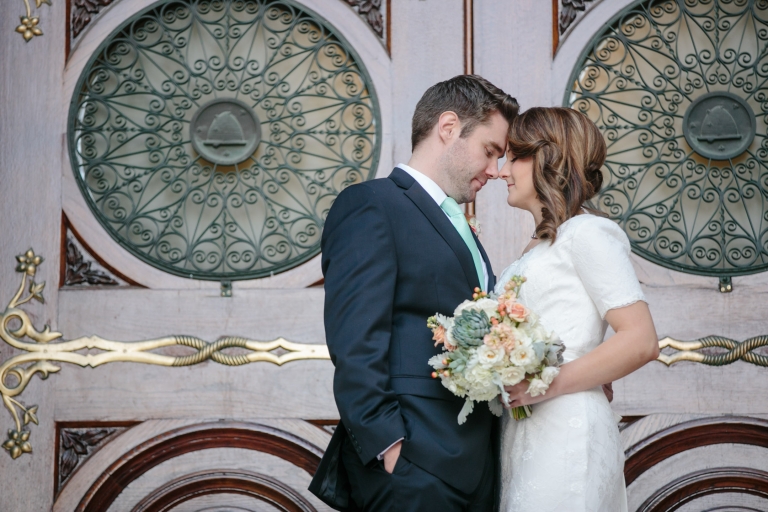 EK-Studios-Utah-Wedding-Photographers-Salt-Lake-Temple-Bridals-Utah-photography019-Blog(pp_w768_h512)