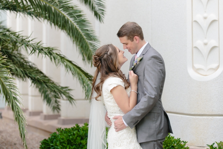 EK-Studios-Utah-Wedding-Photographers-Las-Vegas-Temple-Wedding-lds-Backyard-reception-nevada025-Blog(pp_w768_h512)