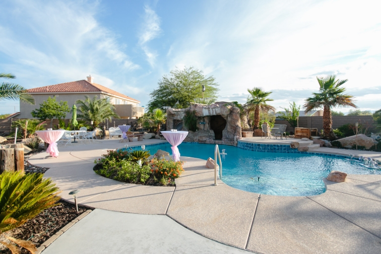 EK-Studios-Utah-Wedding-Photographers-Las-Vegas-Temple-Wedding-lds-Backyard-reception-nevada039-Blog(pp_w768_h512)