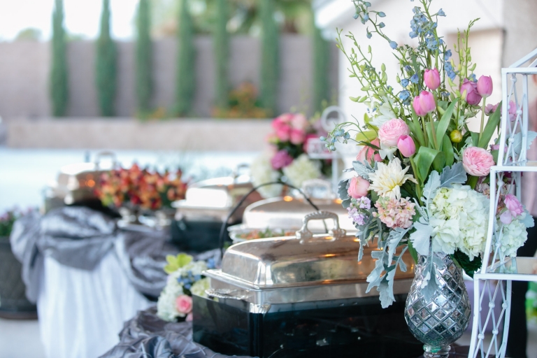 EK-Studios-Utah-Wedding-Photographers-Las-Vegas-Temple-Wedding-lds-Backyard-reception-nevada051-Blog(pp_w768_h512)