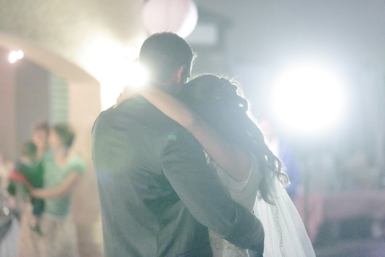 EK-Studios-Utah-Wedding-Photographers-Las-Vegas-Temple-Wedding-lds-Backyard-reception-nevada081-Blog(pp_w768_h512)