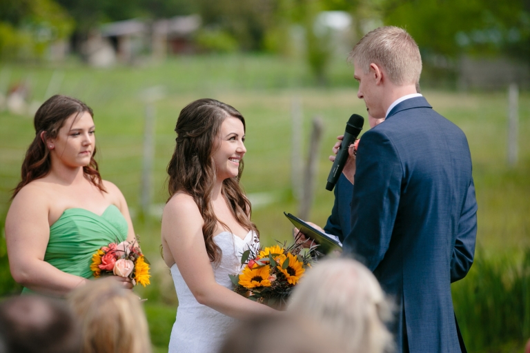 EK-Studios-Utah-Wedding-Photographers-Backyard-barn-wedding031-Blog(pp_w768_h512)