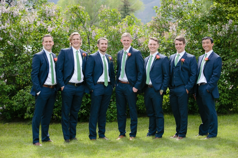 EK-Studios-Utah-Wedding-Photographers-Backyard-barn-wedding042-Blog(pp_w768_h512)
