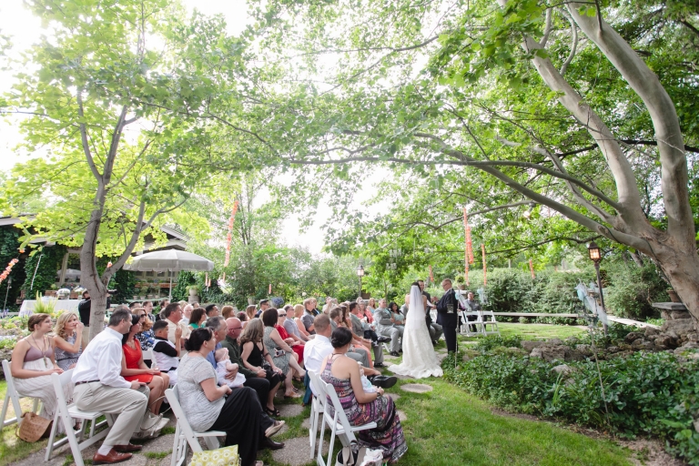 EK-Studios-Utah-Wedding-Photographers-The-Bungalow-Wedding-Reception-utah015-Blog(pp_w768_h512)
