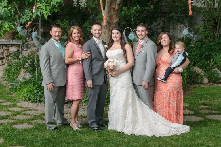 EK-Studios-Utah-Wedding-Photographers-The-Bungalow-Wedding-Reception-utah034-Blog(pp_w768_h512)