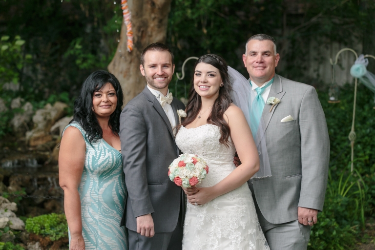 EK-Studios-Utah-Wedding-Photographers-The-Bungalow-Wedding-Reception-utah036-Blog(pp_w768_h512)