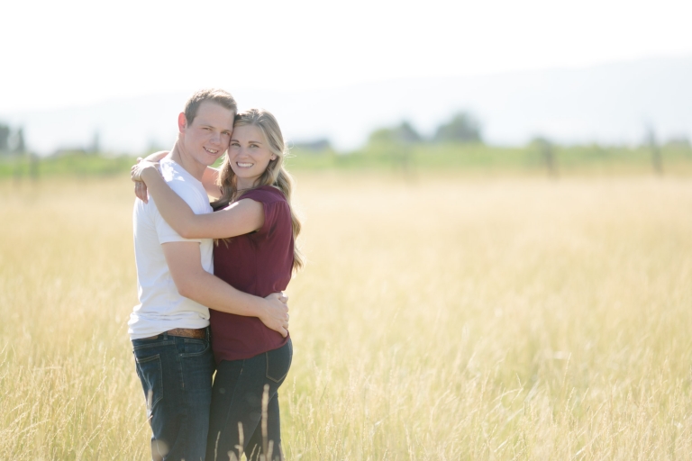 EK-Studios-Utah-Wedding-Photographers-country-engagments-pick-up-truck-farming-field002-Blog(pp_w768_h512)