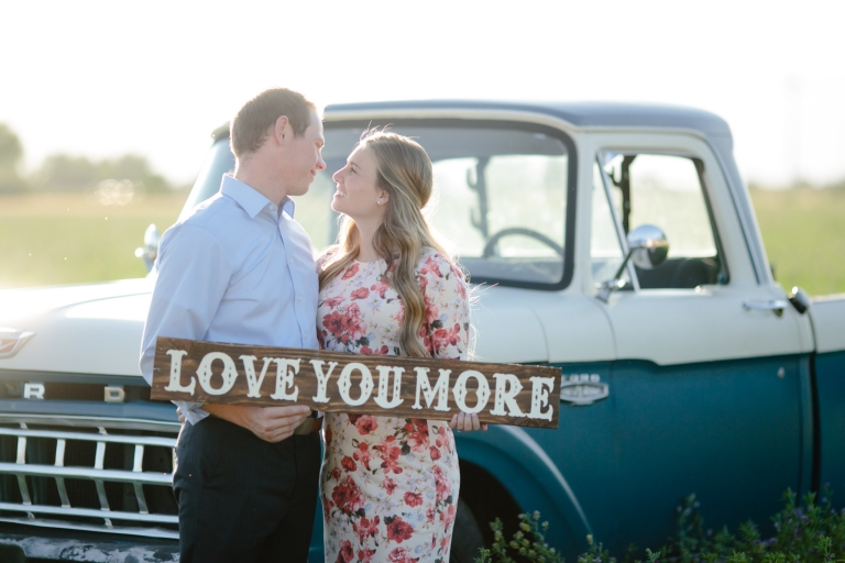 EK-Studios-Utah-Wedding-Photographers-country-engagments-pick-up-truck-farming-field020-Blog(pp_w768_h512)