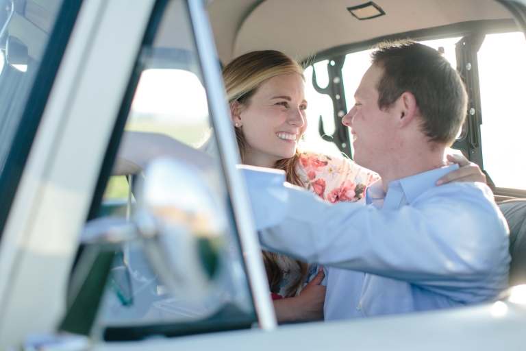EK-Studios-Utah-Wedding-Photographers-country-engagments-pick-up-truck-farming-field023-Blog(pp_w768_h512)