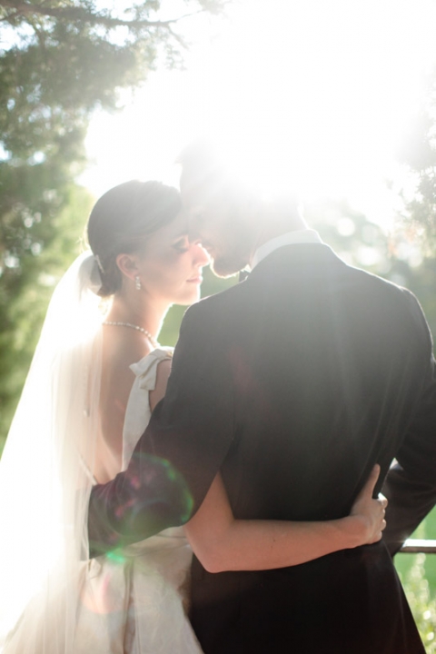 EK-Studios-Utah-Wedding-Photographers-Classy-Elegant-Bridals-Unique-wedding-dress023-Blog(pp_w480_h720)