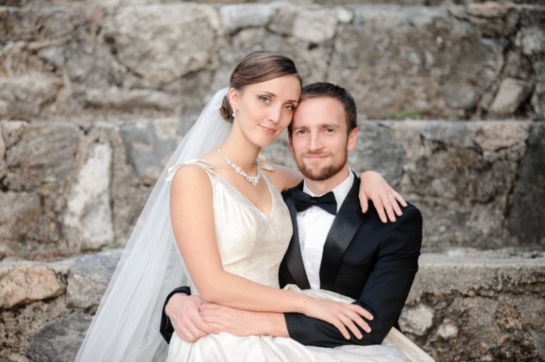 EK-Studios-Utah-Wedding-Photographers-Classy-Elegant-Bridals-Unique-wedding-dress031-Blog(pp_w768_h511)