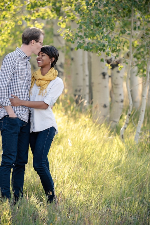 Wedding-and-Portrait-Photographer-Fall-engagements-UT0080R0A4913-Blog(pp_w480_h720)